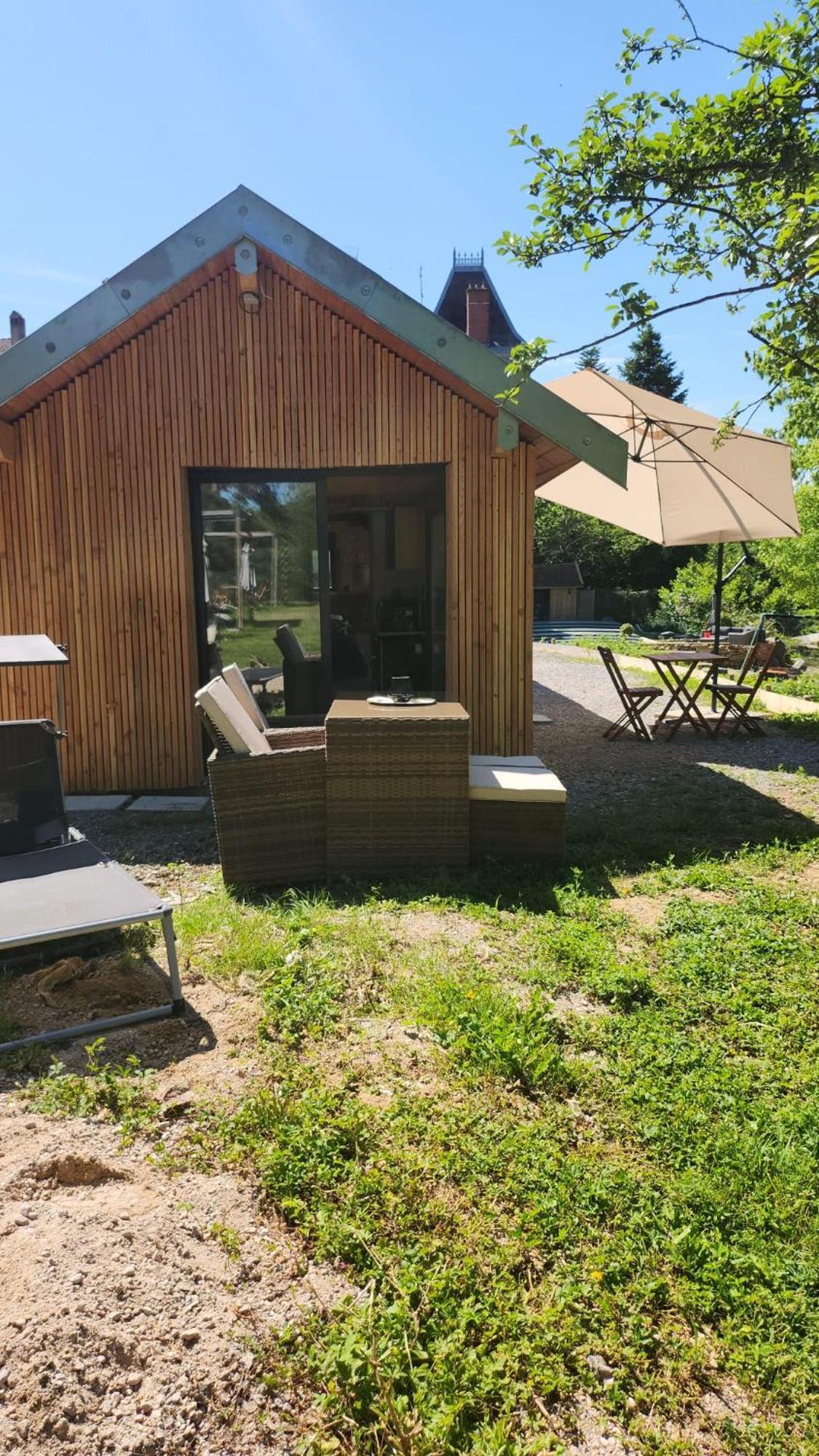 Lodge Du Chateau De Feschaux Villeneuve-sous-Pymont Εξωτερικό φωτογραφία